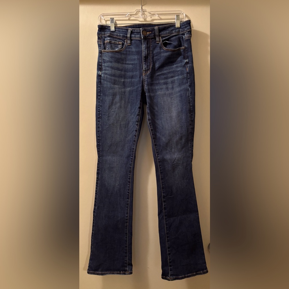 American Eagle Skinny Kick Jeans - size 6